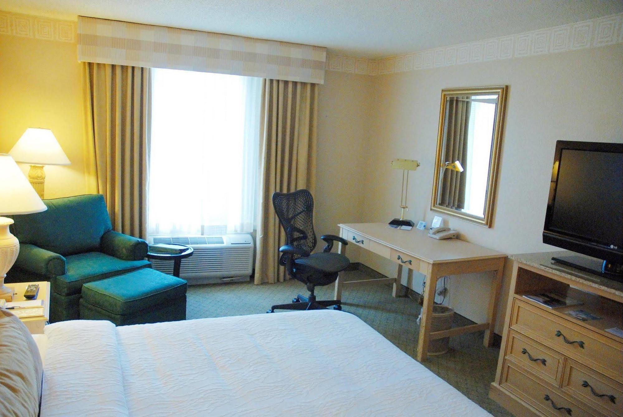 Hilton Garden Inn Atlanta North/Johns Creek Exteriér fotografie
